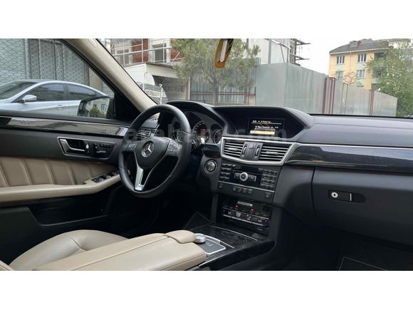 2012 Mercedes-Benz E-Class 
E250 CGI PREMIUM Paket 