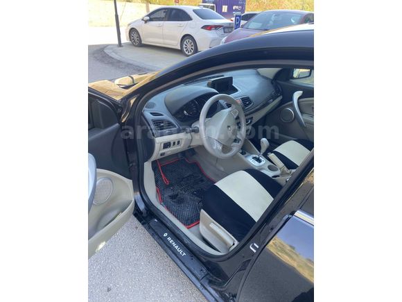 Bakımlar Tam ve Yeni Fluence 1.6 Privilege 2010 Model 