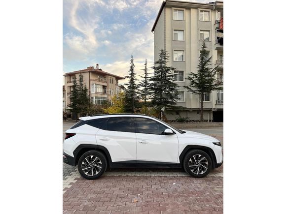 Sahibinden Hyundai Tucson 1.6 CRDi Prime 2021 Model  94.000 km Beyaz