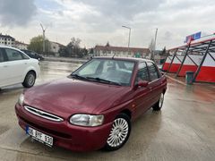 Ford Escort 1.8 CLX 1996 Model 