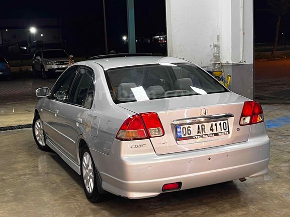 Sahibinden Honda Civic 1.6i VTEC ES 2004 Model 