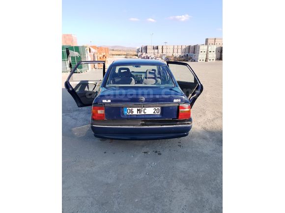 Sahibinden Opel Vectra 2.0 GLS 1994 Model