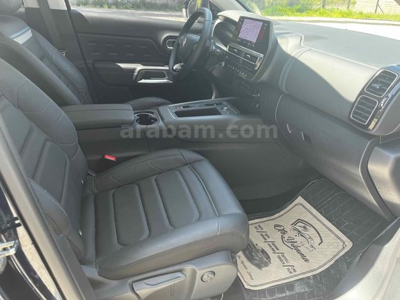 SAHİBINDEN NOKTA HATASIZ  31  BİN KM DE AİLE ARACI
