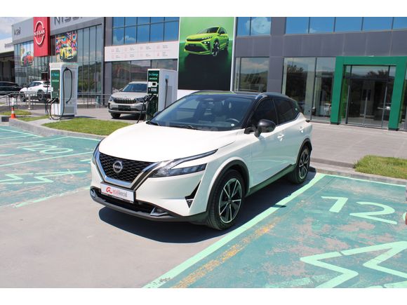 Nissan Qashqai 1.3DIG-T SKYPACK