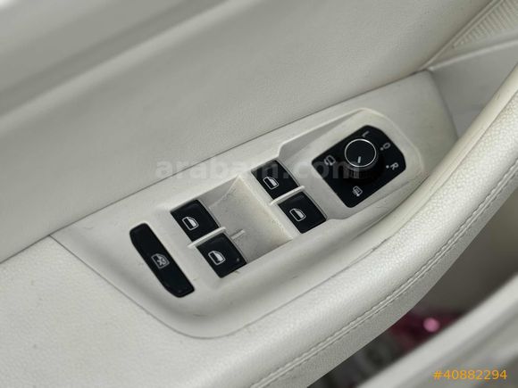 2019 MODEL DİZEL OTOMATİK CAM TAVANLI DEĞİŞENSİZ DÜŞÜK KM FULL