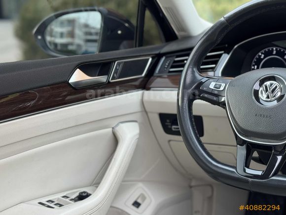 2019 MODEL DİZEL OTOMATİK CAM TAVANLI DEĞİŞENSİZ DÜŞÜK KM FULL