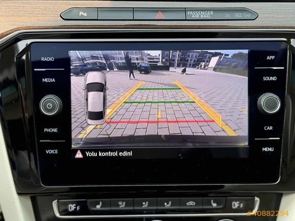 2019 MODEL DİZEL OTOMATİK CAM TAVANLI DEĞİŞENSİZ DÜŞÜK KM FULL