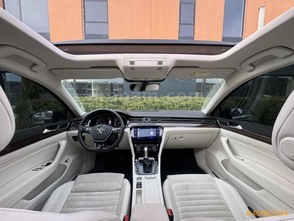 2019 MODEL DİZEL OTOMATİK CAM TAVANLI DEĞİŞENSİZ DÜŞÜK KM FULL