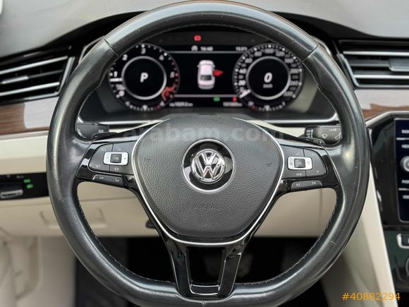 2019 MODEL DİZEL OTOMATİK CAM TAVANLI DEĞİŞENSİZ DÜŞÜK KM FULL