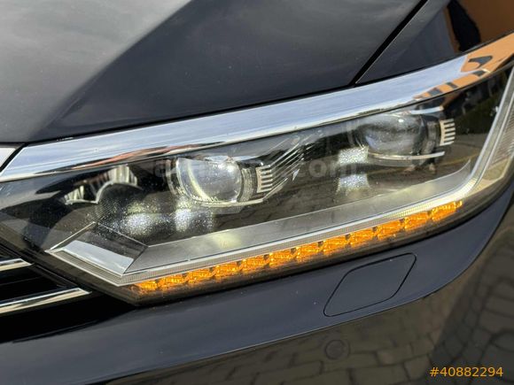 2019 MODEL DİZEL OTOMATİK CAM TAVANLI DEĞİŞENSİZ DÜŞÜK KM FULL