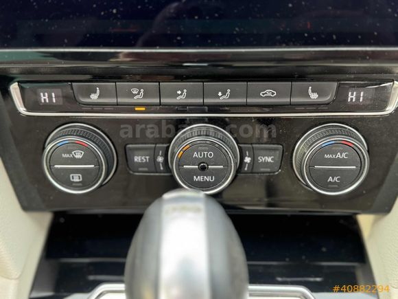 2019 MODEL DİZEL OTOMATİK CAM TAVANLI DEĞİŞENSİZ DÜŞÜK KM FULL