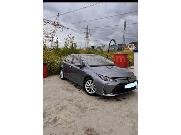 Sahibinden Toyota Corolla 1.5 Dream 2022 Model 