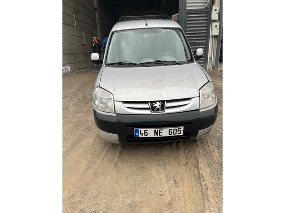 Sahibinden Peugeot Partner 2.0 HDI 2006 Model  385.000 km Gri (Gümüş)