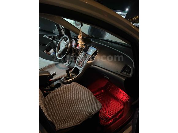 Sahibinden Opel Astra 1.6 Edition 2015 Model 