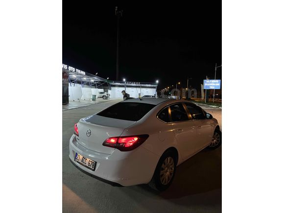 Sahibinden Opel Astra 1.6 Edition 2015 Model 