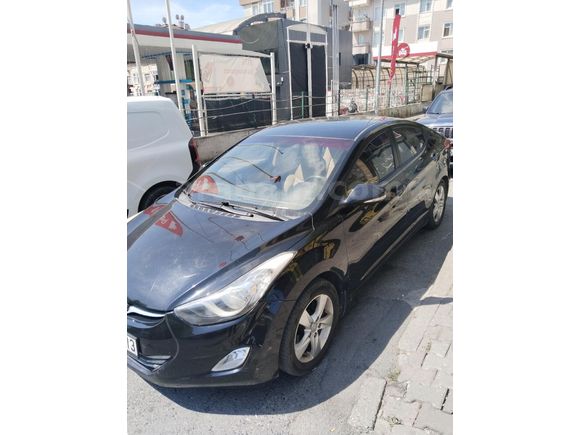 Sahibinden Hyundai Elantra 1.6 D-CVVT Mode Plus 2012 Model  221.000 km Siyah