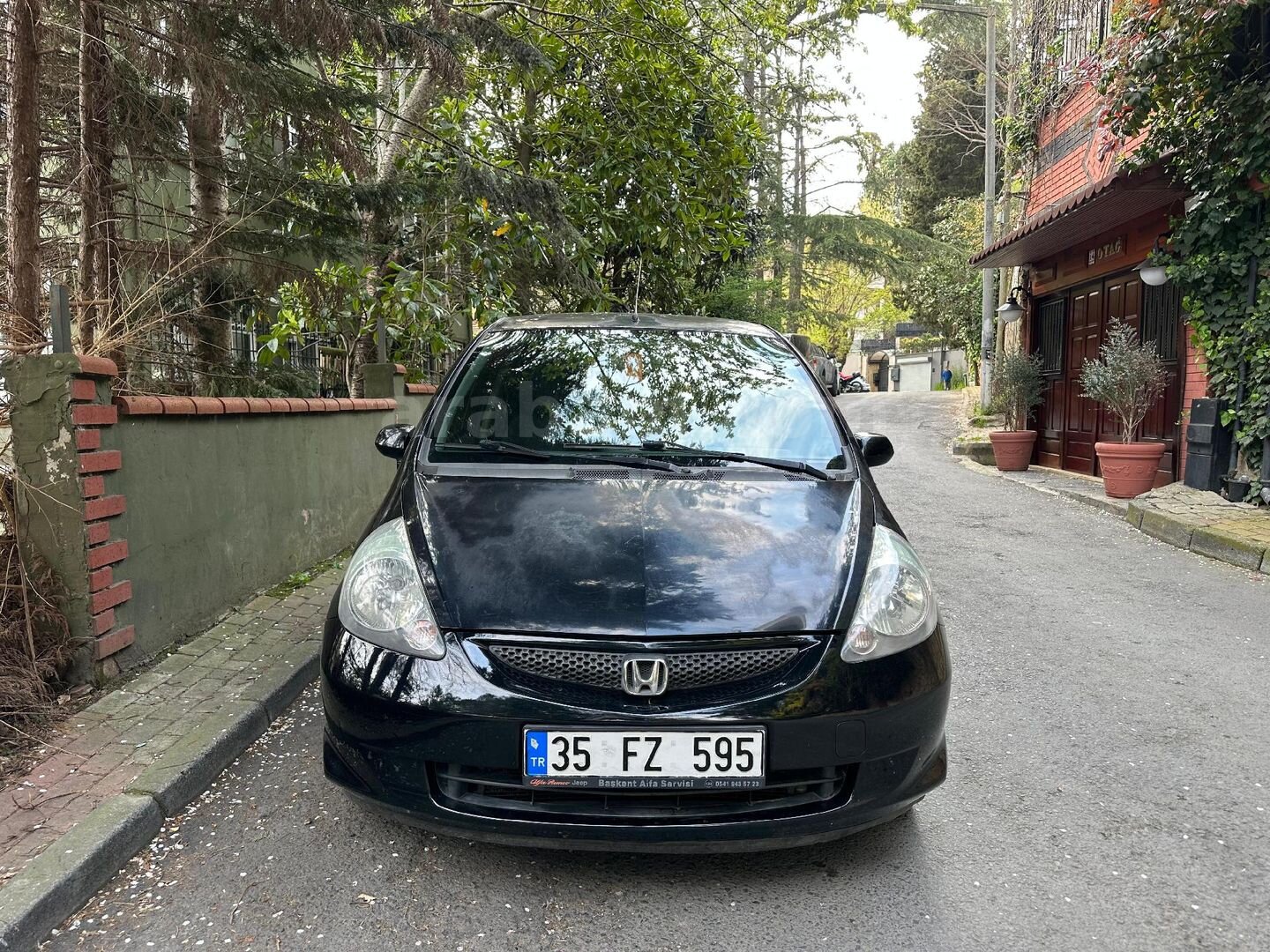 Sahibinden Honda Jazz 1.4 LS 2006 Model İstanbul 233.000 km Siyah 2