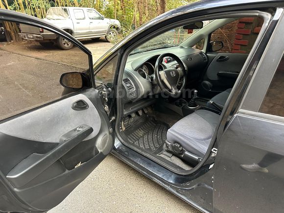 HONDA JAZZ 2006 SAHİBİNDEN ORJİNAL