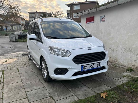 Sahibinden Ford Tourneo Courier 1.0 EcoBoost Titanium 2022 Model 