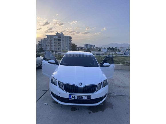 Sahibinden Skoda Octavia 1.6 TDI Optimal 2018 Model Beyaz