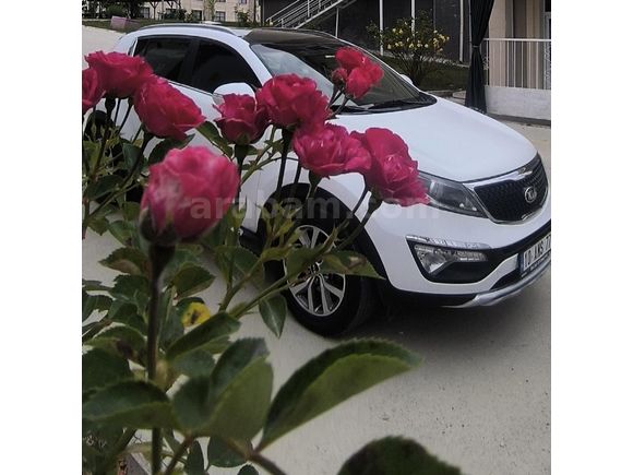 Sahibinden Kia Sportage 1.6 GDI Concept Plus 2015 Model  121000 km Beyaz