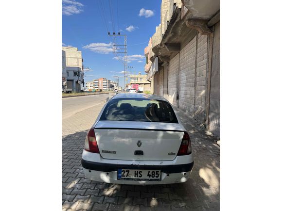 SAHİBİNDEN TEMİZ CLİO AİLE ARACI