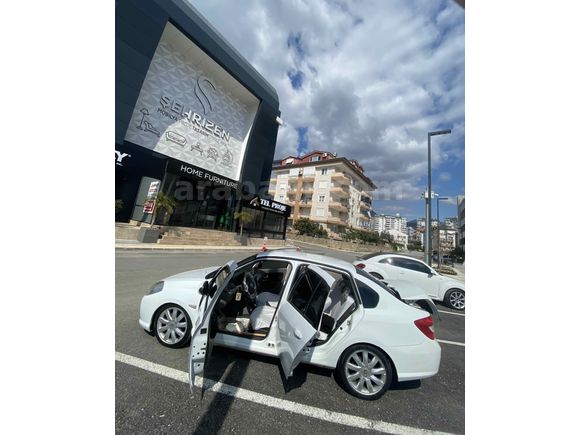 Sahibinden Renault Symbol 1.5 dCi Expression Plus 2010 Model  193.000 km Beyaz