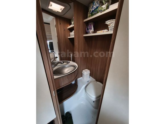 Bürstner 4.30 (2021 Model) Çok temiz Karavan