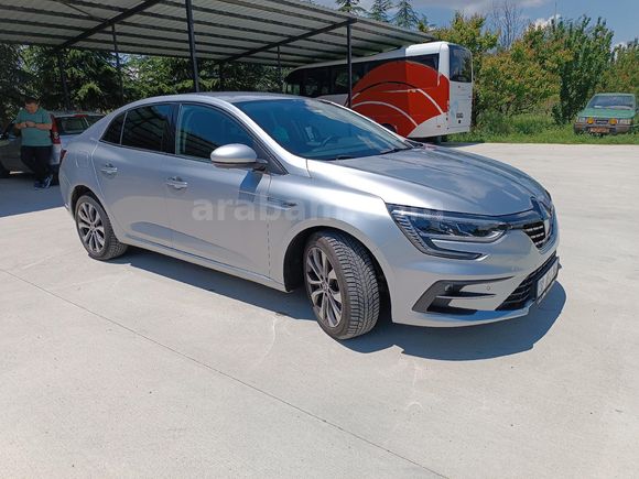 Sahibinden Renault Megane 1.3 TCe Icon 2024 Model Isparta 52.500 km Gri (Arsenik)