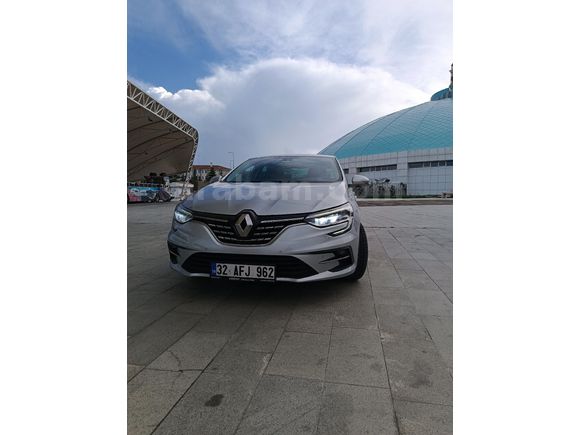 Sahibinden Renault Megane 1.3 TCe Icon 2024 Model Isparta 51.500 km Gri (Arsenik)