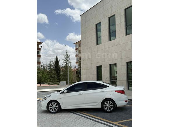 Galeriden Hyundai Accent Blue 1.6 CRDI Mode Plus 2014 Model Konya