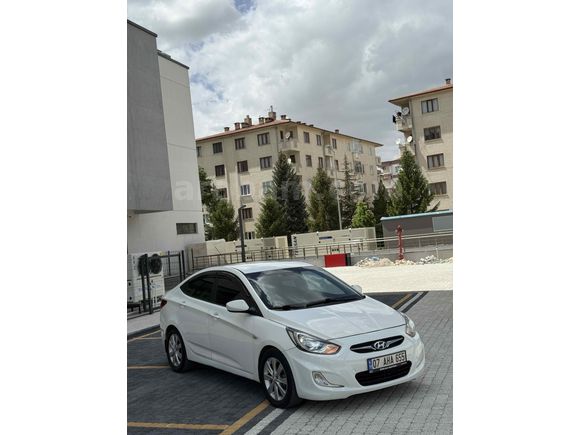 Galeriden Hyundai Accent Blue 1.6 CRDI Mode Plus 2014 Model Konya