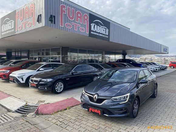 FUAR OTO,DAN 2022 MEGANE 1.5dCİ TOUCH OTM VİTES 67000 KM BOYASIZ