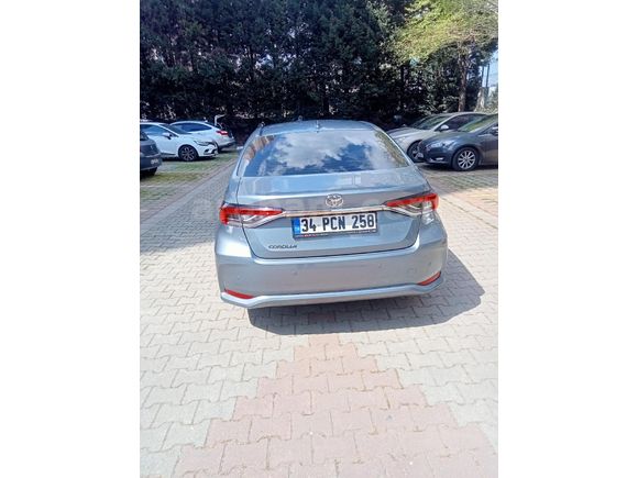 Sahibinden Toyota Corolla 1.5 Dream 2022 Model