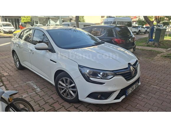 Galeriden Renault Megane 1.5 dCi Touch 2019 Model Antalya