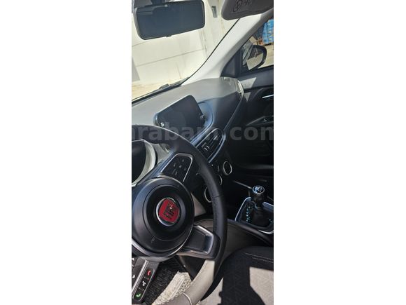 Sahibinden Fiat Egea Cross 1.4 Fire Urban 2023 Model