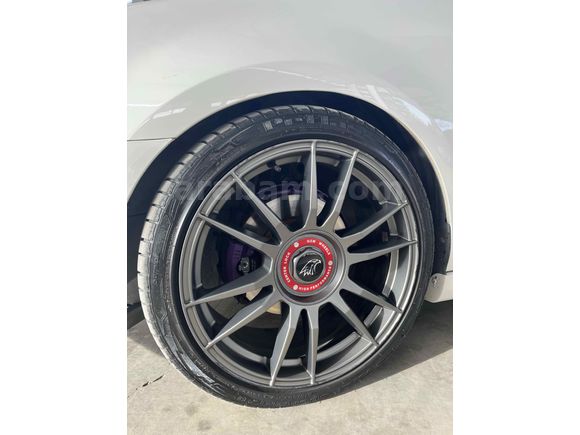 18” OZ RACING ULTRALEGGERA