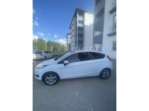Sahibinden Ford Fiesta 1.25 Trend X 2015 Model 
