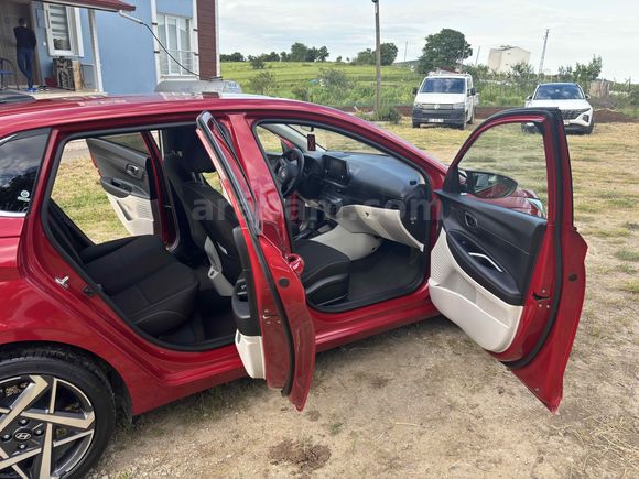 Sahibinden Hyundai i20 1.4 MPI Elite 2023 Model 