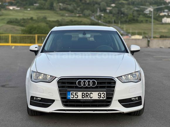 Sahibinden ÖZEL PLAKALI
 Audi A3 Sportback 1.6 TDI Attraction 2015 Model 