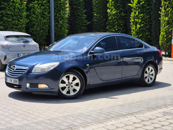 İNSİGNİA 2012 EDİTİON ELEGANCE TRABZON ÖZEL 2.0 CDTİ TESLA EKRANLI-200 BİN TL PEŞİNATLA-