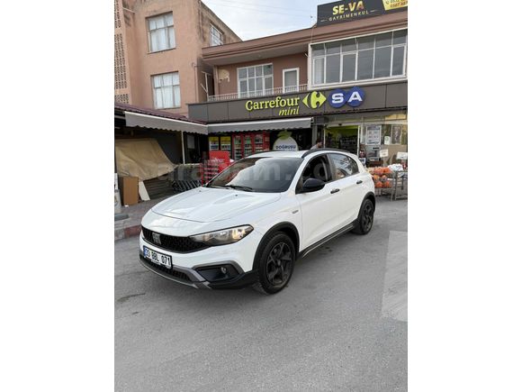 Sahibinden Fiat Egea Cross 1.4 Fire Street 2022 Model  56000
 km Beyaz