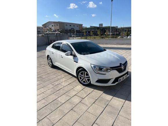 Sahibinden Renault Megane 1.3 TCe Joy 2020 Model