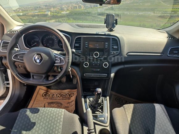 Sahibinden Renault Megane 1.3 TCe Joy 2020 Model