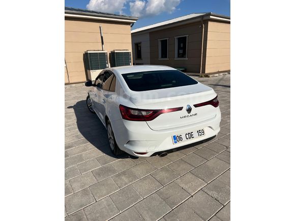 Sahibinden Renault Megane 1.3 TCe Joy 2020 Model