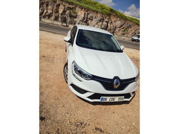 Sahibinden Renault Megane 1.3 TCe Joy 2020 Model