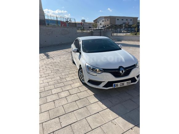 Sahibinden Renault Megane 1.3 TCe Joy 2020 Model