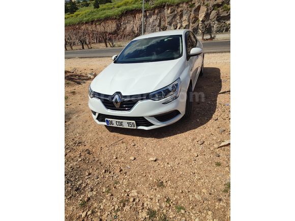 Sahibinden Renault Megane 1.3 TCe Joy 2020 Model