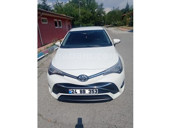 Sahibinden Toyota Avensis 1.6 D-4D Premium 2016 Model 