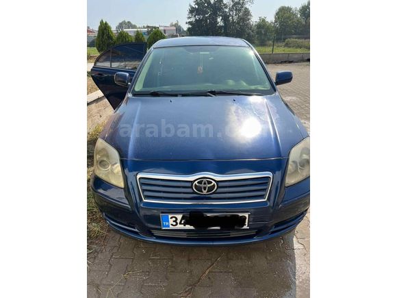 Sahibinden Toyota Avensis 1.6 2006 Model  230.000 km Lacivert